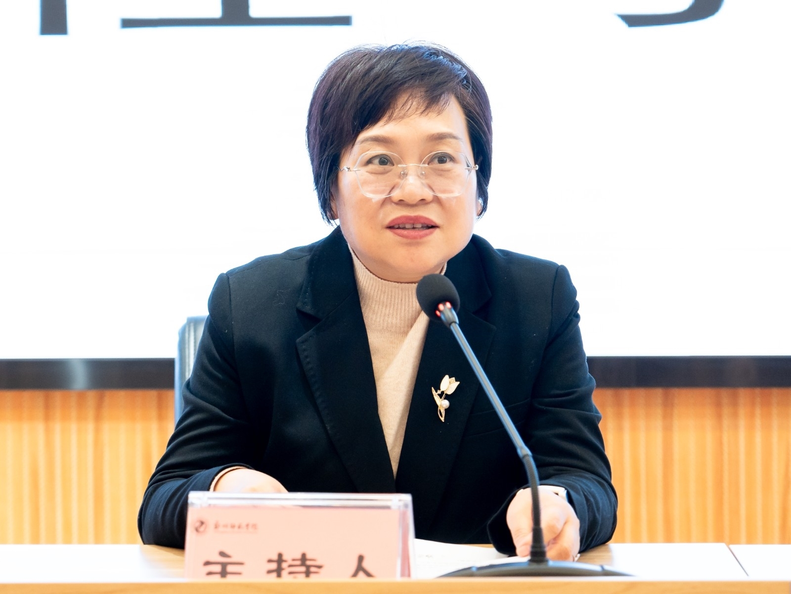 DSC02340(1).jpg DSC02340(1).jpg